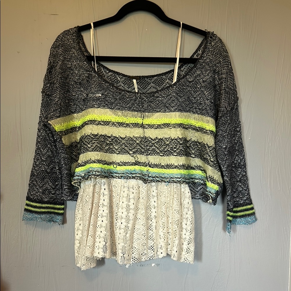 Free People Gray and Yellow 3/4 Sleeve Crop Top